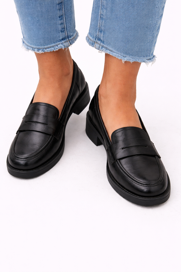 Aoife - Timeless Elegant Moccasins