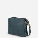 Croía - Sleek Three-Layer Crossbody Bag