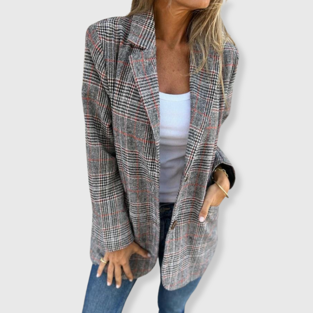 Fíona - Elegant Blazer with Check Pattern