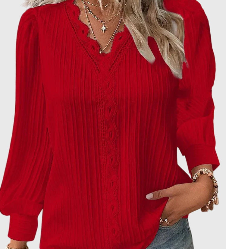 Órlaith - Elegant Pullover Blouse