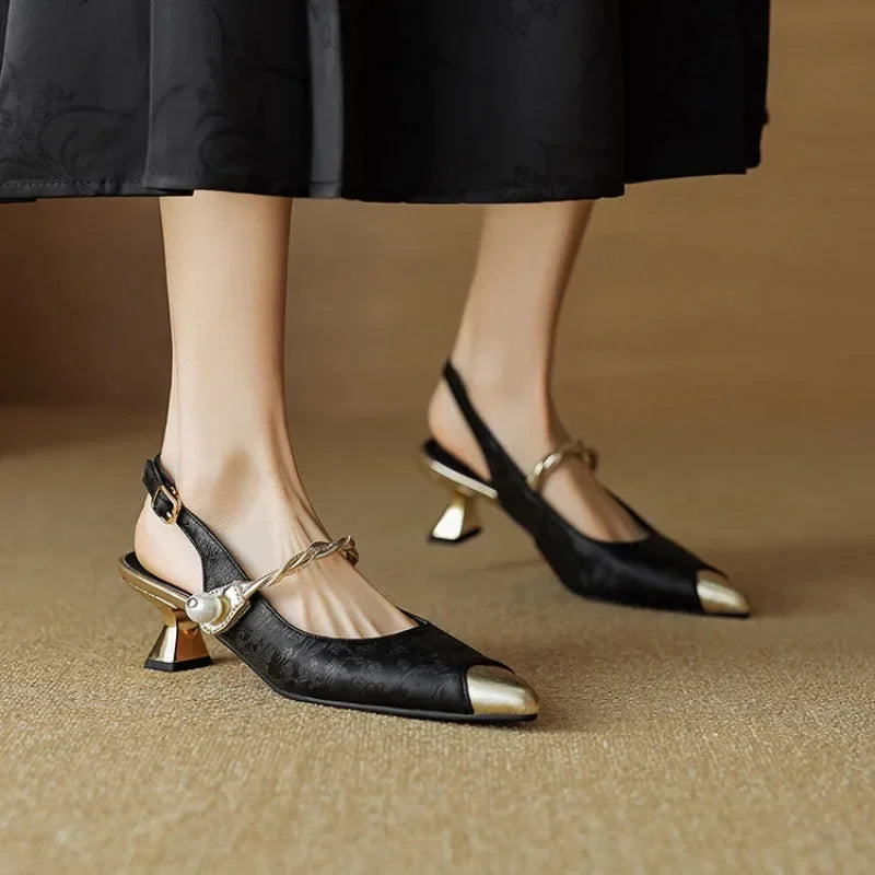 Ríona - Evening Pumps