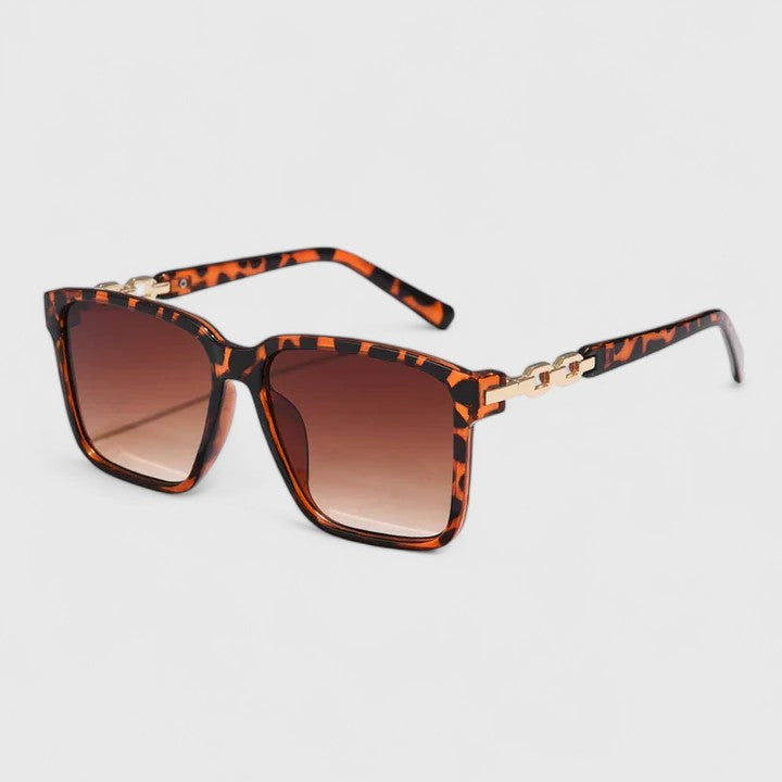 Deirdre - Elegant Sunglasses