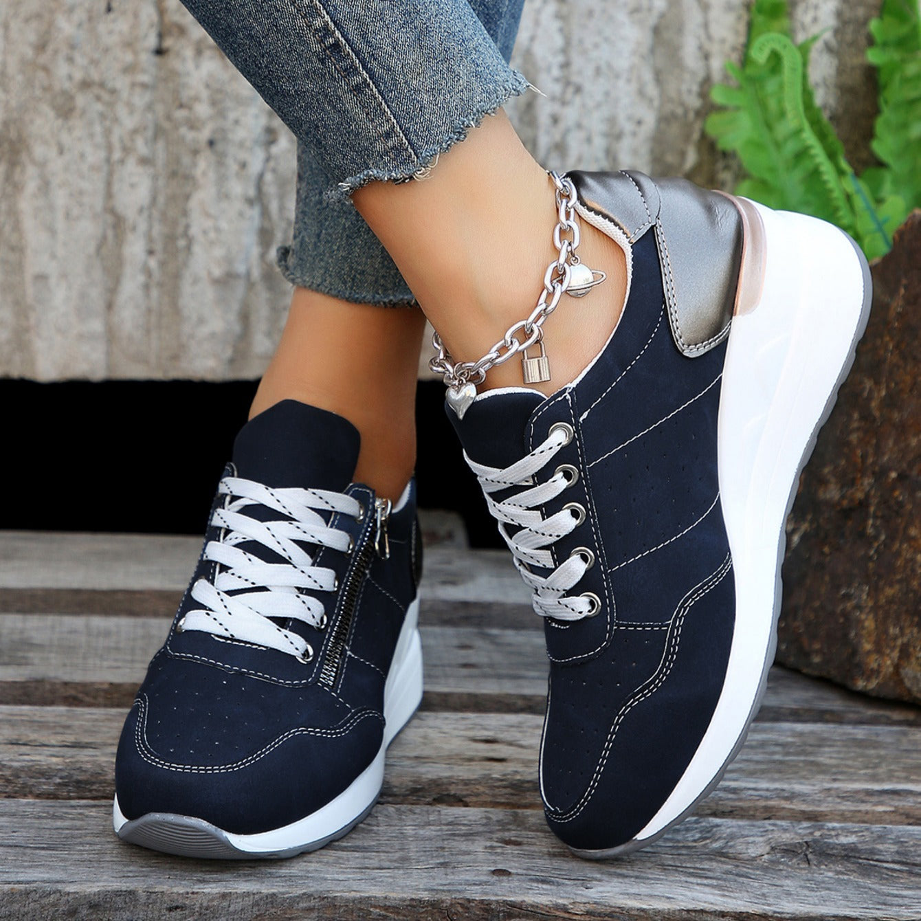Niamh - Zip-Up Orthopedic Runners