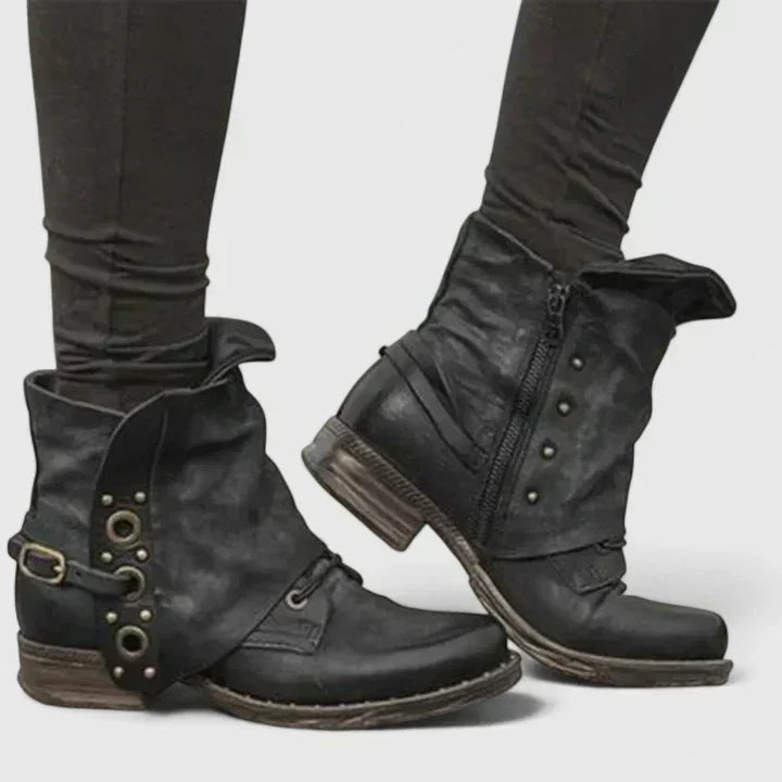 Orla - Orthopedic Boots
