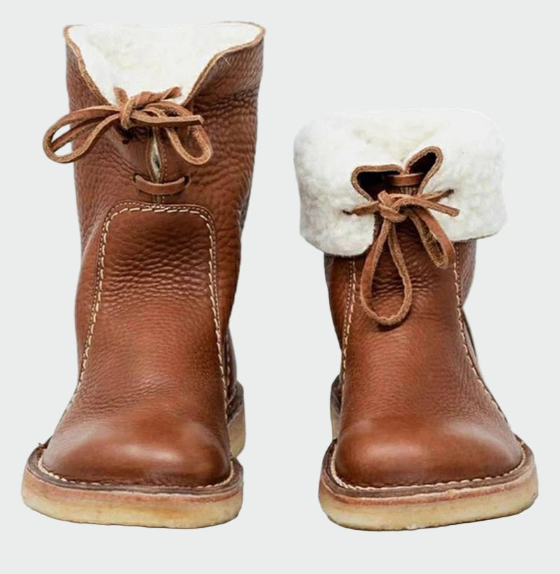 Síle - Waterproof Leather Boots with Wool Lining