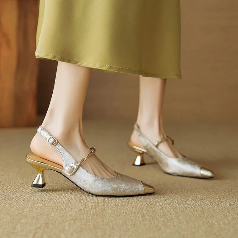Ríona - Evening Pumps