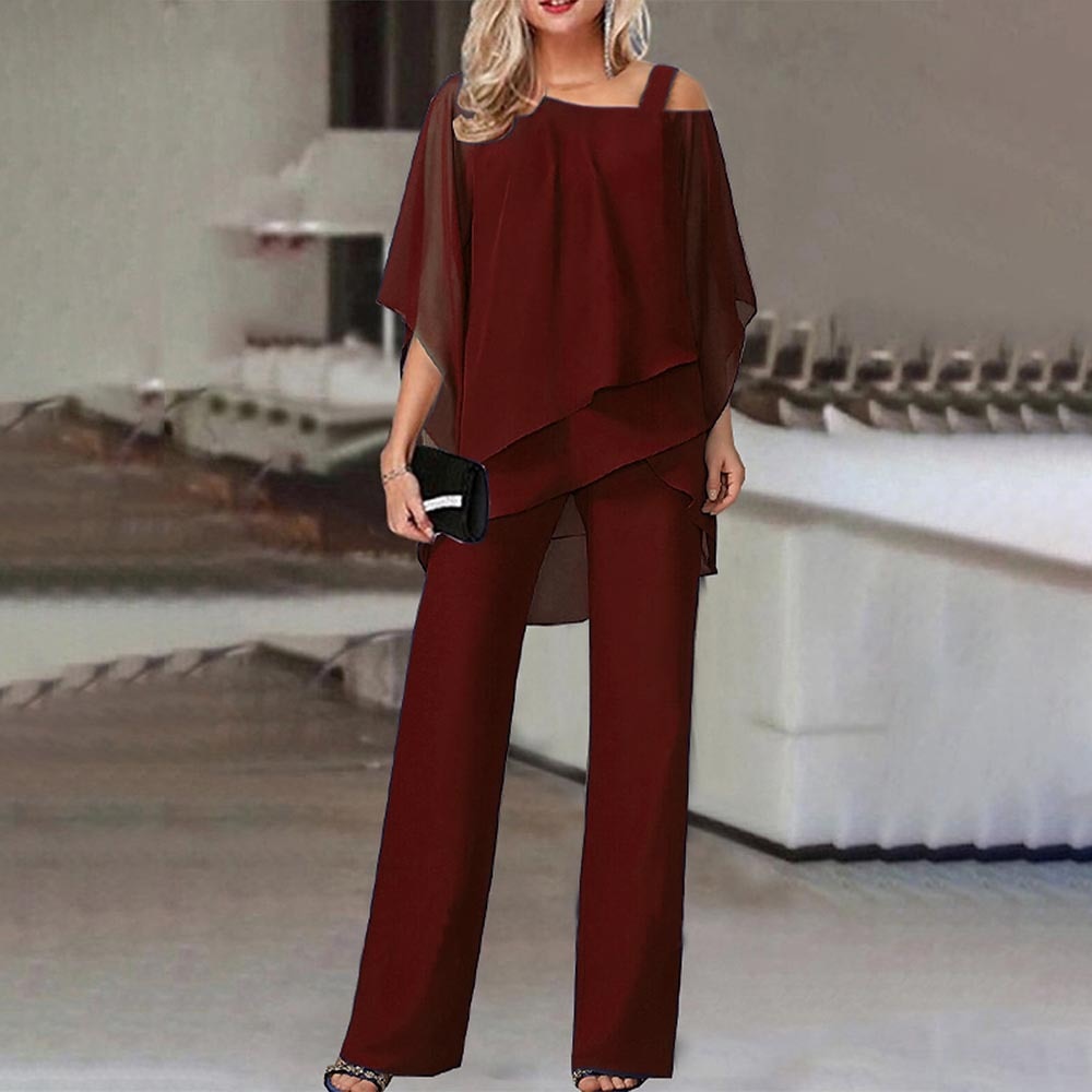 Eimear - Timeless Elegance with Exposed Shoulders