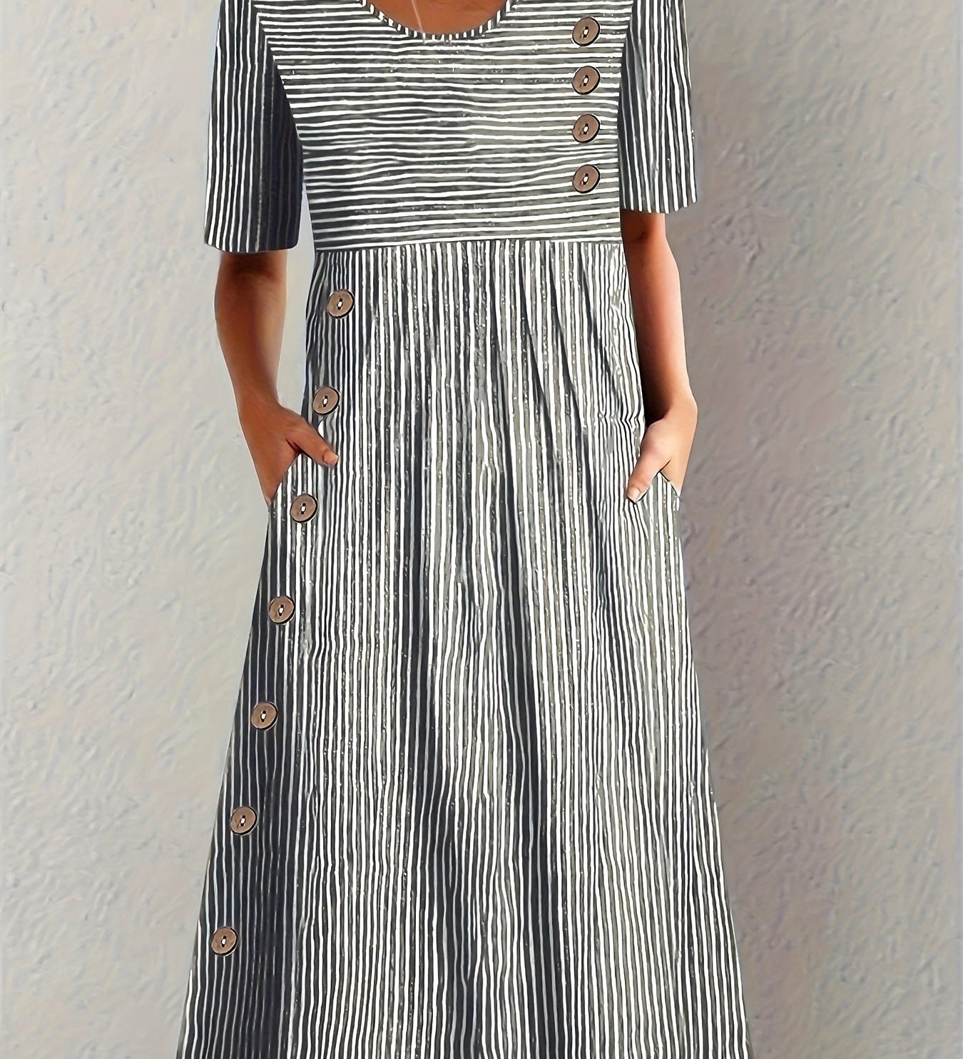 Líadan - Elegant Striped Summer Midi Dress