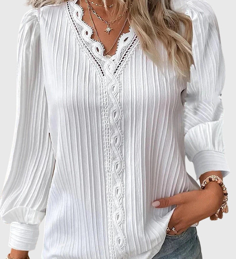 Órlaith - Elegant Pullover Blouse