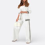 Clodagh - Elegant Casual Outfit