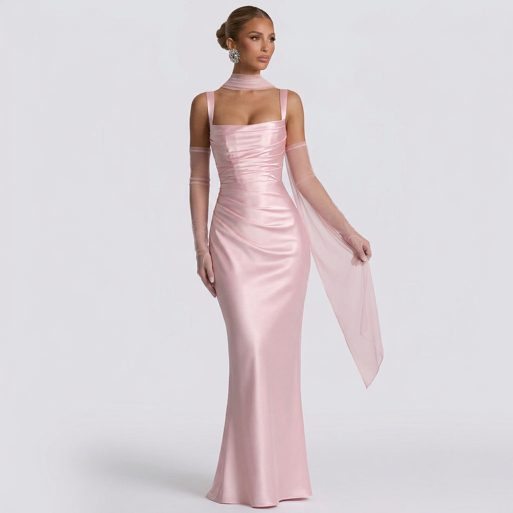 Croía - Elegant Maxi Dress