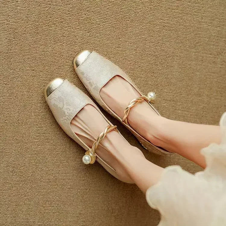 Aoife - Refined Heeled Shoes